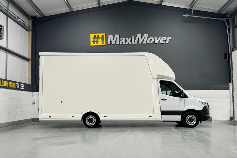 Maxi Mover Mercedes SprintMAX Low Loader Van