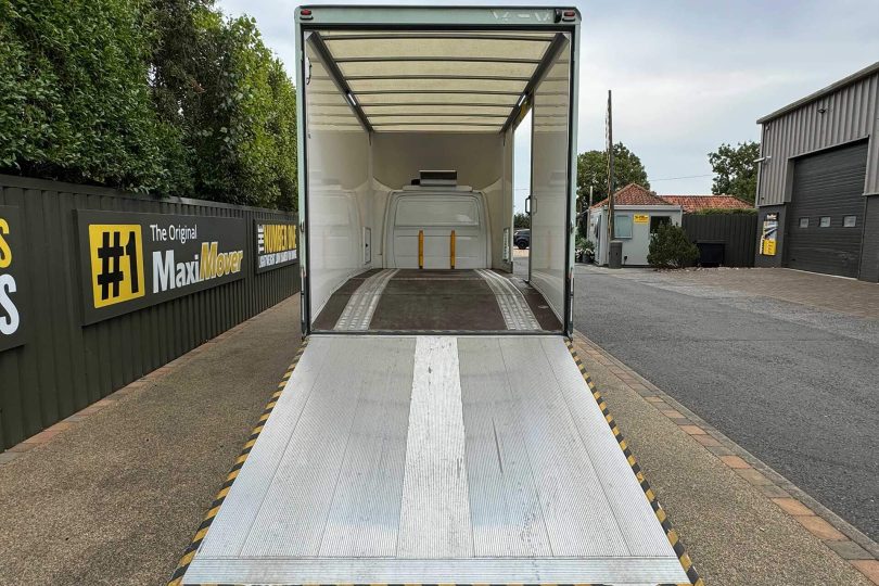 Maxi Mover Used Car Transporter Luton Van with loading ramp