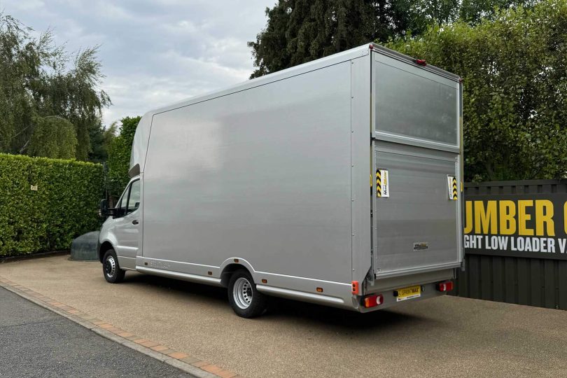 Mercedes HGV 5.1M x 2.5M x 2.3M Low Loader Luton Van with Tail Lift